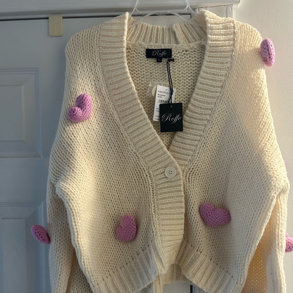 NWT ROFFE  pink heart 🩷 appliqué cardigan sweater.
